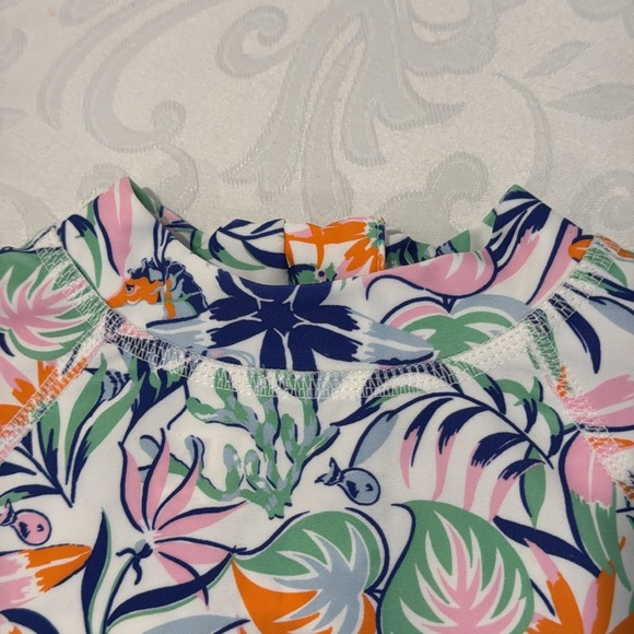 Ralph Lauren Performance Rash Guard Shortall. Size 9-12 Mo. - Picture 12 of 13